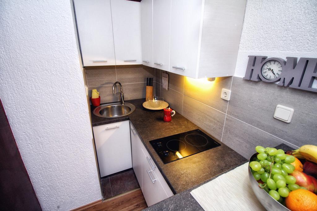 Apartments Nevija Rovinj Exterior photo